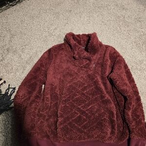 Burgundy Fleece Pullover